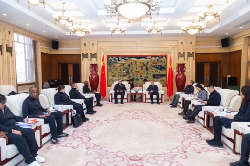 8354b9e10ac64f2580c34dae2e446553